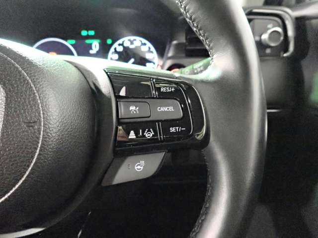 ホンダ ヴェゼル １．５ Ｅ：ＨＥＶ Ｚ R6年 () 99