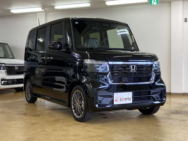ホンダ Ｎ　ＢＯＸ カスタム ６６０ ターボ R8年 () 99