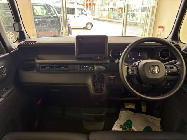 ホンダ Ｎ　ＢＯＸ カスタム ６６０ R6年 () 99