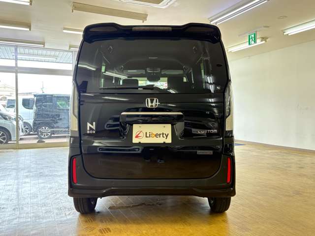ホンダ Ｎ　ＢＯＸ カスタム ６６０ R6年 () 99