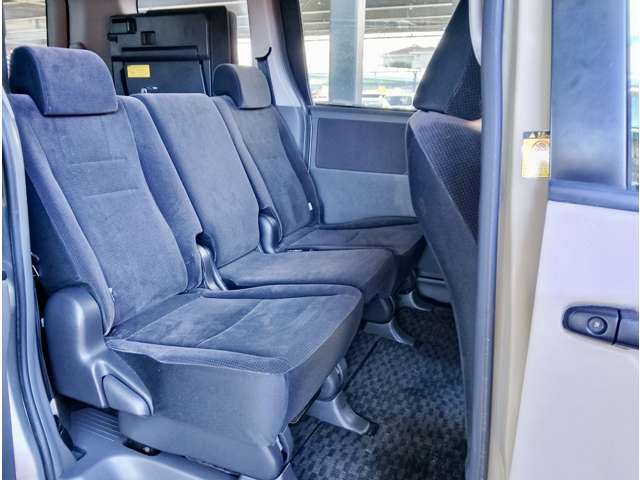 トヨタ ヴォクシー ２．０ Ｘ Ｌエディション H21年 () 99