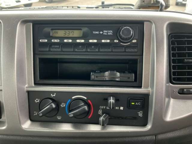 日野自動車 レンジャー ５．１ＤＴ H28年 (東海) 99