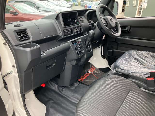 ダイハツ ハイゼットカーゴ ６６０ デラックス R8年 () 99
