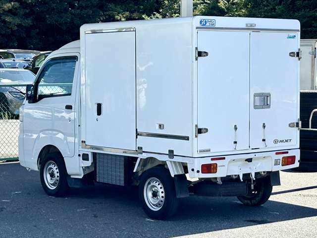 ダイハツ ハイゼットトラック ＦＲＰ中温冷蔵冷凍車 －７℃設定 R1年 () 99