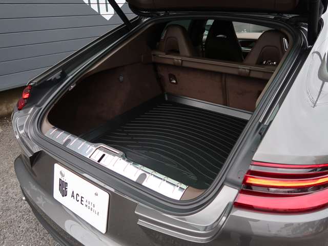 ポルシェ パナメーラ ４ ＰＤＫ ４ＷＤ R1年 (関東) 99