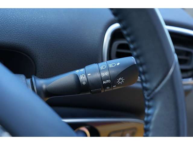 トヨタ プリウス １．８ Ａ H30年 (関東) 99