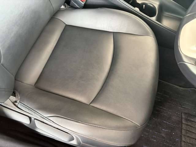 トヨタ プリウス １．８ Ｓ ツーリングセレクション H28年 (九州・沖縄) 99