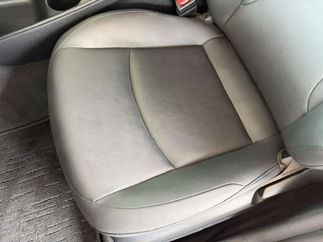 トヨタ プリウス １．８ Ｓ ツーリングセレクション H28年 (九州・沖縄) 99