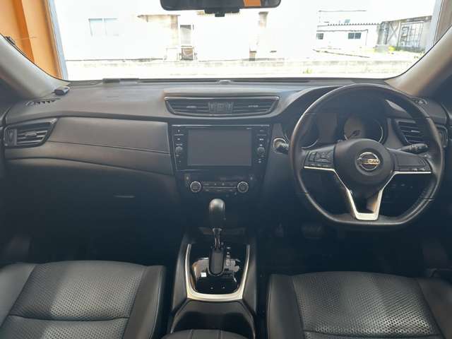 日産 エクストレイル ２．０ ２０Ｘ ２列車 ４ＷＤ H29年 (甲信越・北陸) 99
