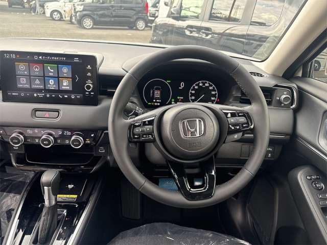 ホンダ ヴェゼル １．５ Ｅ：ＨＥＶ Ｚ R8年 (近畿) 99