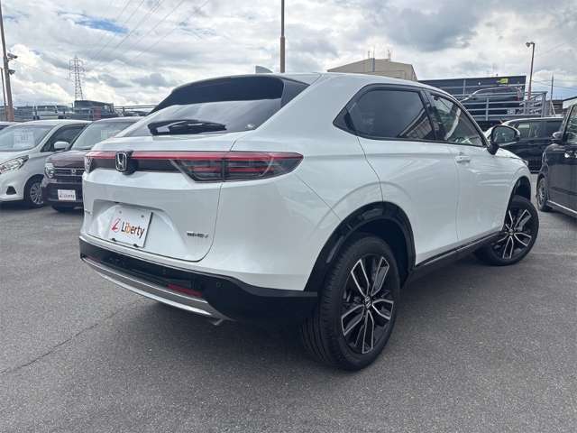 ホンダ ヴェゼル １．５ Ｅ：ＨＥＶ Ｚ R8年 (近畿) 99