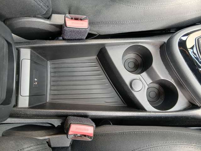 ＢＭＷ ２シリーズアクティブツアラー ２１８Ｄ ディーゼルターボ H30年 (近畿) 99