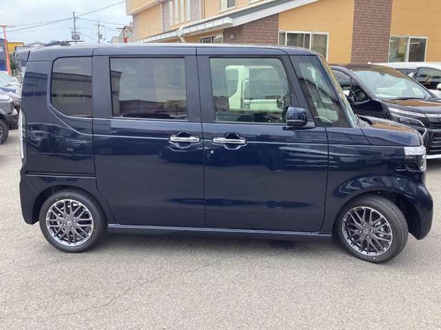 ホンダ Ｎ　ＢＯＸ カスタム ６６０ ターボ R8年 (近畿) 99