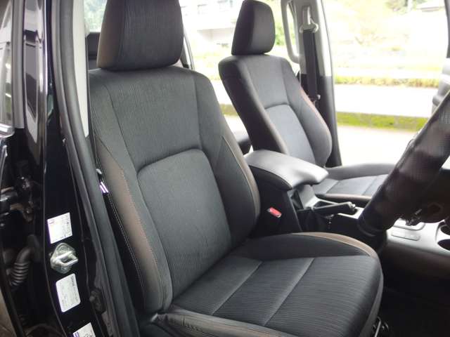 トヨタ ハイラックス ２．４ Ｘ ディーゼルターボ ４ＷＤ R2年 (東海) 99
