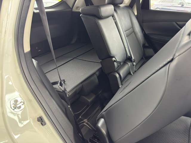 日産 エクストレイル ２．０ ２０Ｘ ３列車 ４ＷＤ H26年 (東海) 99