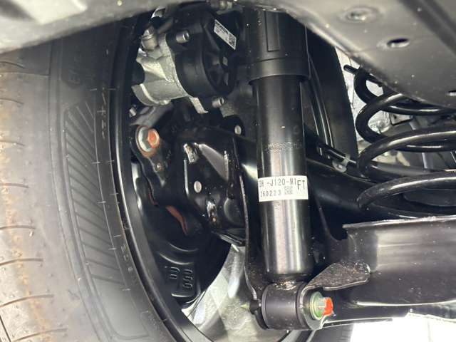 ホンダ フリード　ハイブリッド １．５ Ｅ：ＨＥＶ クロスター R8年 (甲信越・北陸) 99