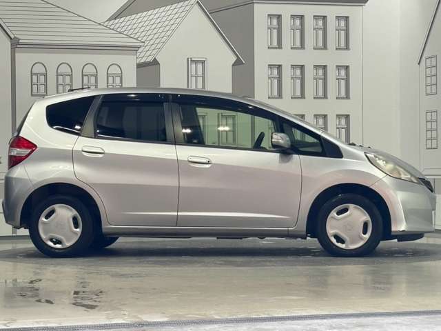 ホンダ フィット １．３ Ｇ H25年 (甲信越・北陸) 99