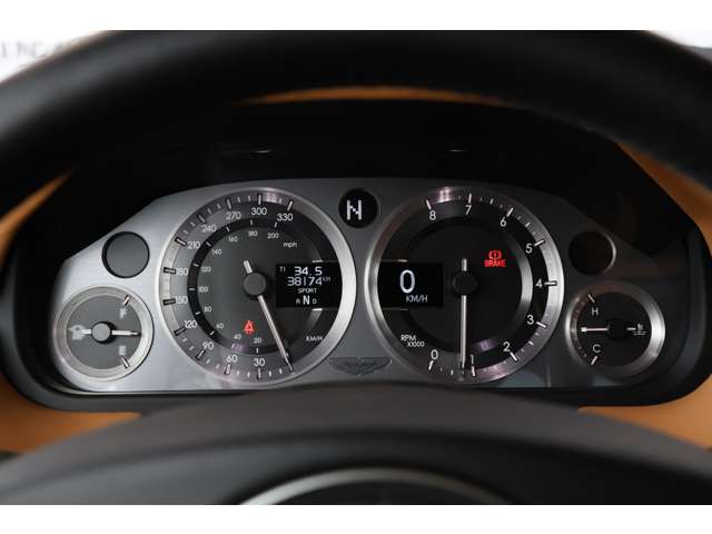 アストンマーティン Ｖ８ ヴァンテージ スポーツシフト H20年 () 99