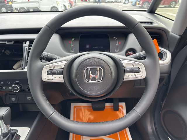 ホンダ フィット　ハイブリッド １．５ Ｅ：ＨＥＶ ホーム R8年 (近畿) 99