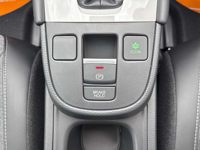 ホンダ フィット　ハイブリッド １．５ Ｅ：ＨＥＶ ホーム R8年 (近畿) 99