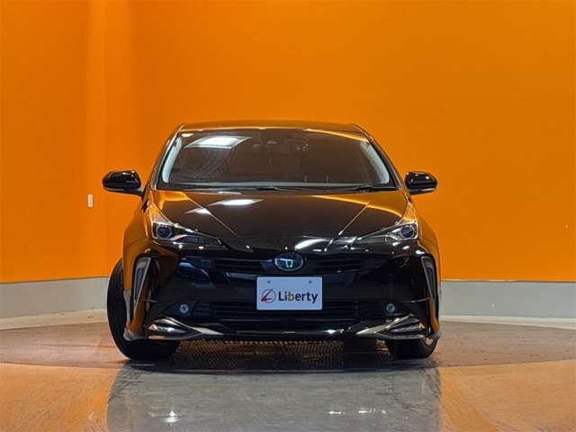 トヨタ プリウス １．８ Ｓ セーフティ プラスＩＩ R2年 () 99
