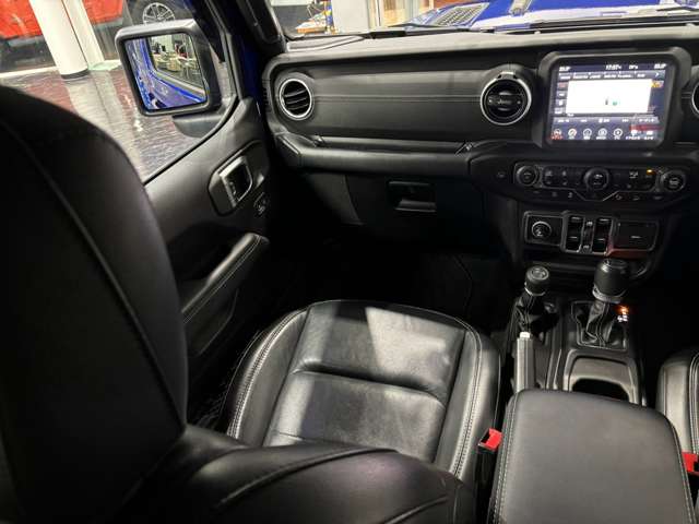 ジープ ラングラー　アンリミテッド アンリミテッド サハラ ３．６Ｌ ４ＷＤ R1年 (甲信越・北陸) 99