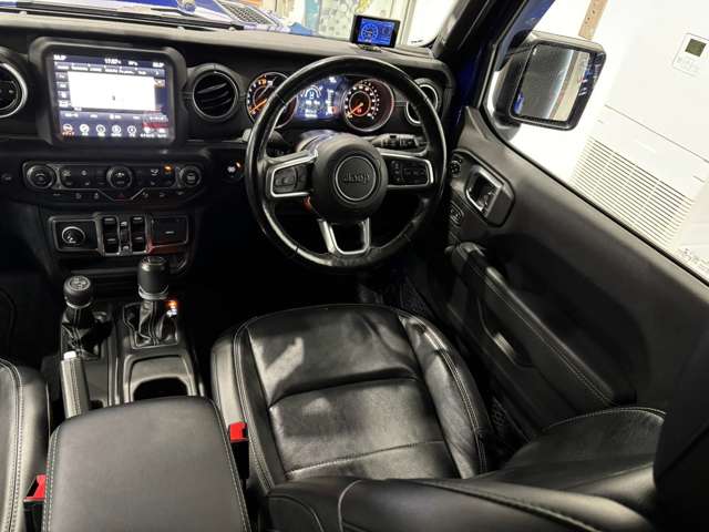 ジープ ラングラー　アンリミテッド アンリミテッド サハラ ３．６Ｌ ４ＷＤ R1年 (甲信越・北陸) 99