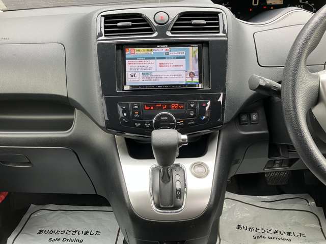 日産 セレナ ２．０ ２０Ｘ Ｓ－ＨＹＢＲＩＤ H25年 (関東) 99