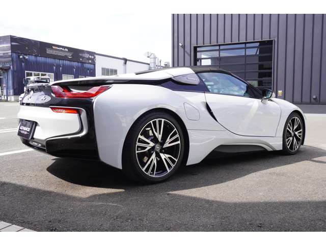 ＢＭＷ Ｉ８ロードスター ベースモデル H30年 (東北) 99