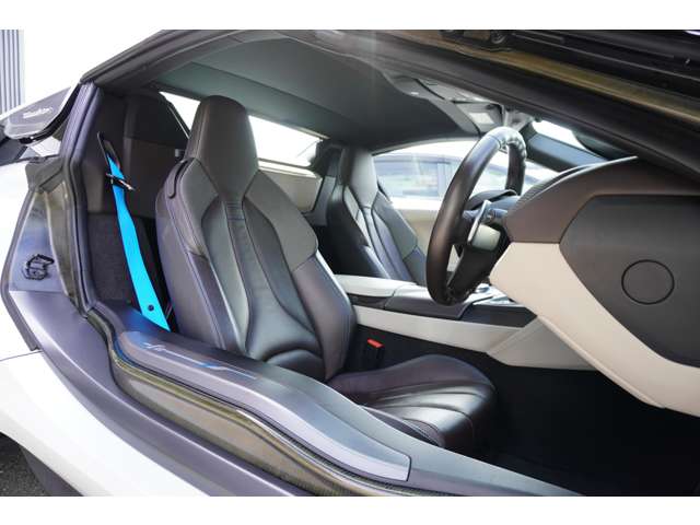 ＢＭＷ Ｉ８ロードスター ベースモデル H30年 (東北) 99