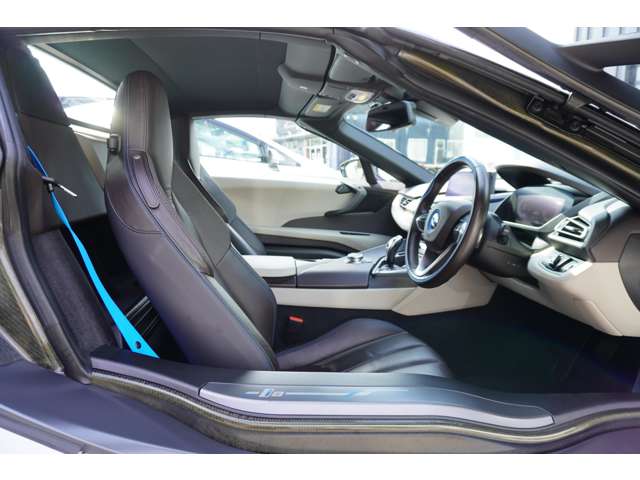 ＢＭＷ Ｉ８ロードスター ベースモデル H30年 (東北) 99