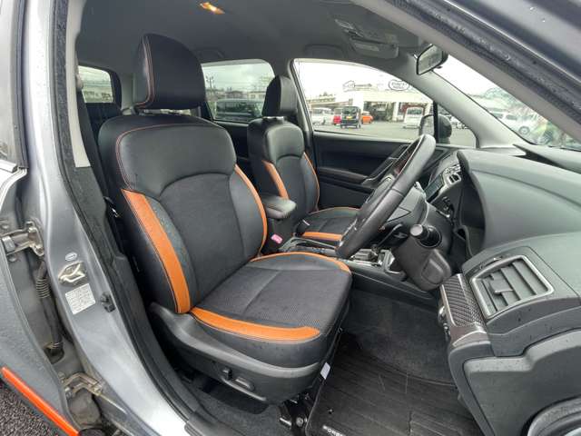 スバル フォレスター ２．０ エックスブレイク ４ＷＤ H29年 () 99