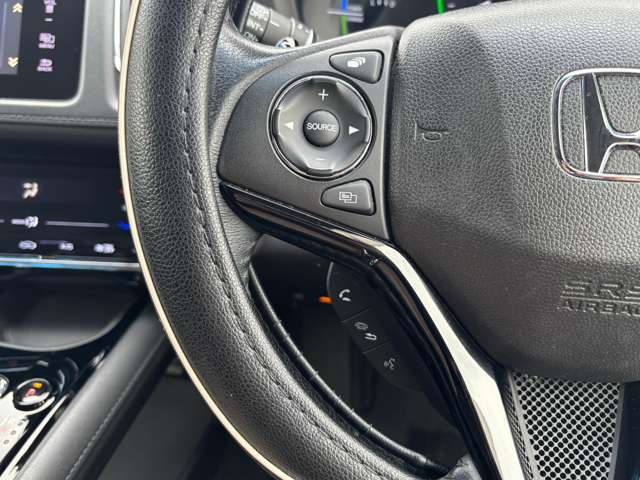 ホンダ ヴェゼル １．５ ハイブリッド Ｘ ４ＷＤ H27年 () 99