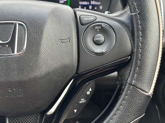 ホンダ ヴェゼル １．５ ハイブリッド Ｘ ４ＷＤ H27年 () 99