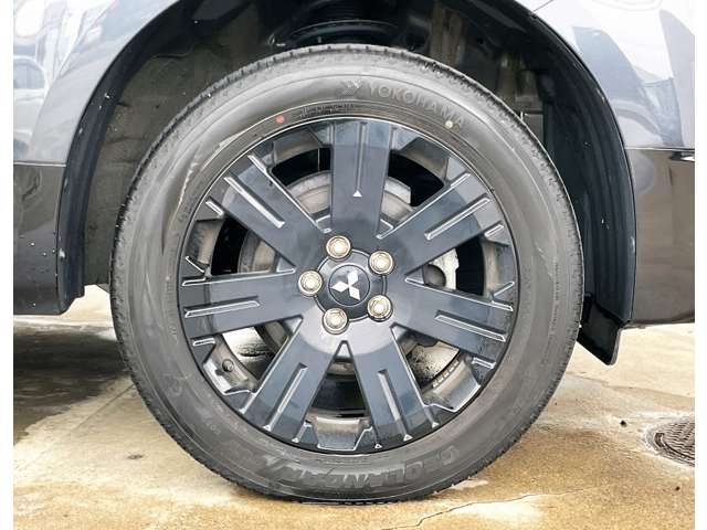三菱 デリカ　Ｄ：５ ２．２ シャモニー 電動サイドステップ装着車 ディーゼルターボ ４ＷＤ R6年 (東北) 99