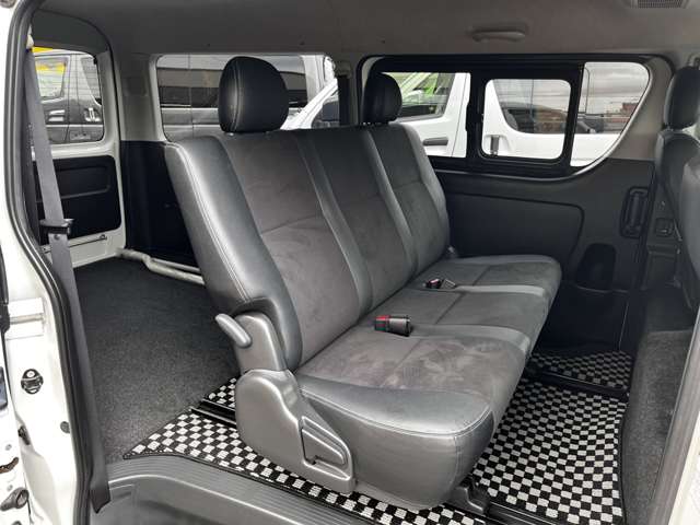 トヨタ ハイエースバン ２．７ スーパーＧＬ ダークプライム ワイド ミドルルーフ ロングボディ H28年 (関東) 99