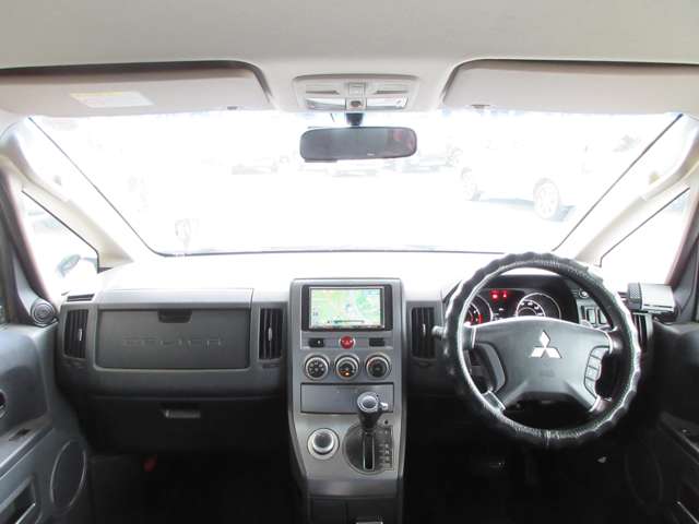 三菱 デリカ　Ｄ：５ ２．４ Ｇ パワーパッケージ ４ＷＤ H22年 (関東) 99