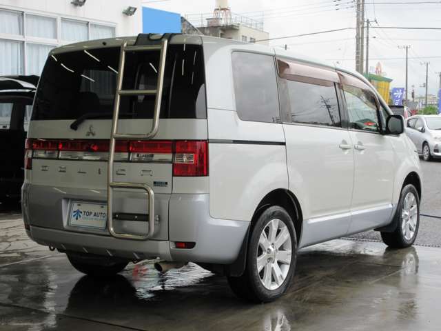 三菱 デリカ　Ｄ：５ ２．２ Ｄ パワーパッケージ ディーゼルターボ ４ＷＤ H25年 (関東) 99