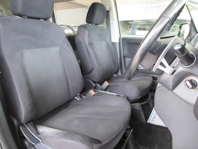 三菱 デリカ　Ｄ：５ ２．２ Ｄ パワーパッケージ ディーゼルターボ ４ＷＤ H25年 (関東) 99