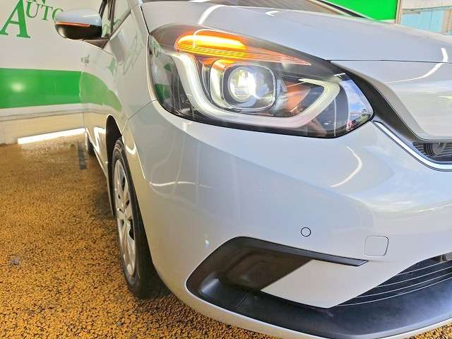 ホンダ フィット　ハイブリッド １．５ Ｅ：ＨＥＶ ホーム R2年 (関東) 99