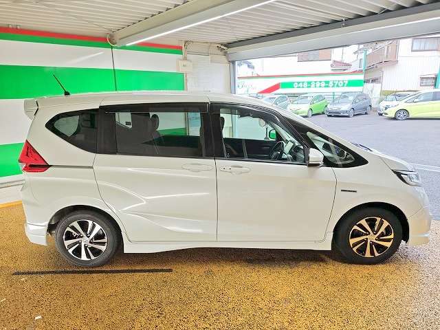 ホンダ フリード　ハイブリッド １．５ ハイブリッド ＥＸ H28年 (関東) 99