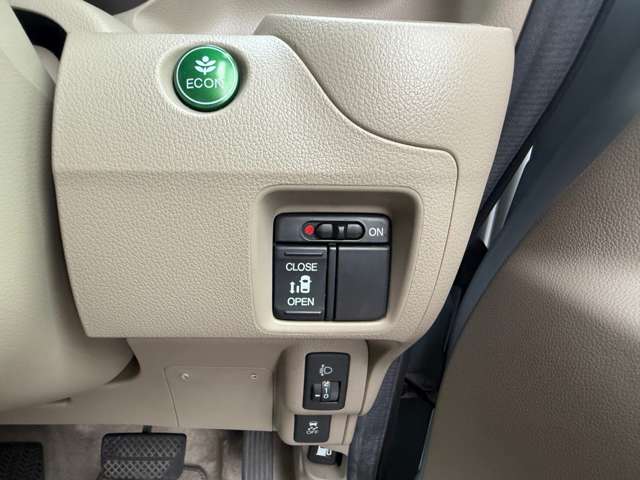 ホンダ Ｎ　ＢＯＸ ６６０ Ｇ Ｌパッケージ H25年 (近畿) 99