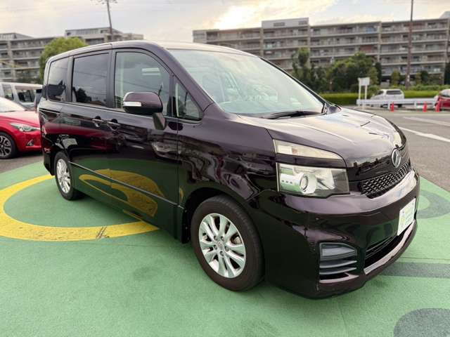 トヨタ ヴォクシー ２．０ Ｚ H25年 (近畿) 99