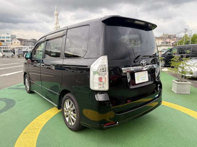 トヨタ ヴォクシー ２．０ ＺＳ 煌ＩＩ H24年 (近畿) 99