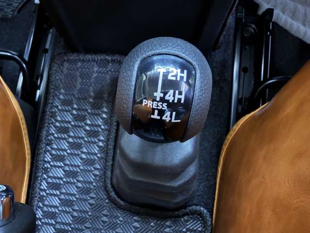 スズキ ジムニー　ノマド １．５ ＦＣ ４ＷＤ R7年 (近畿) 99