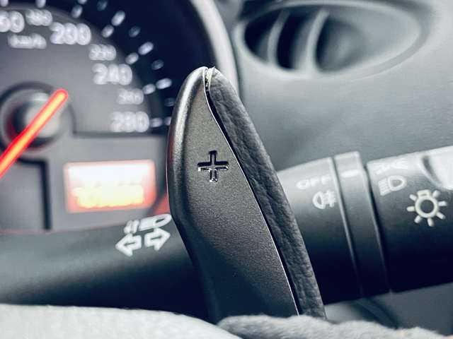 日産 フェアレディＺ ３．７ ＮＩＳＭＯ H29年 (近畿) 99