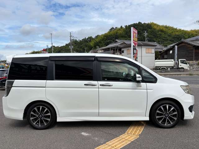 ホンダ ステップワゴン　スパーダ ２．０ スパーダ Ｚ クールスピリット H25年 (近畿) 99