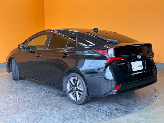 トヨタ プリウス １．８ Ｓ ツーリングセレクション R3年 () 99