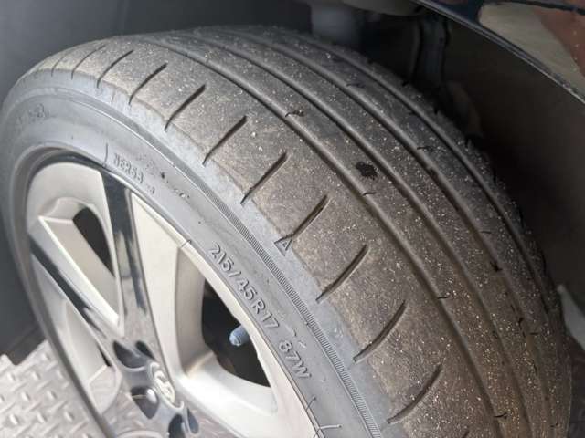 トヨタ プリウス １．８ Ｓ ツーリングセレクション R3年 () 99