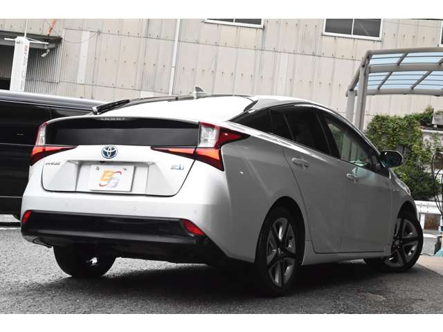 トヨタ プリウス １．８ Ｓ ツーリングセレクション R1年 (近畿) 99